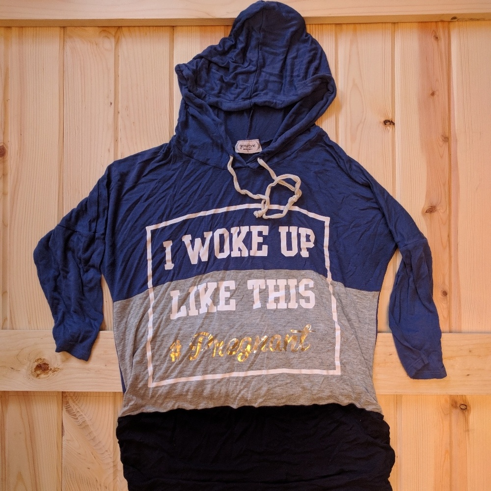 Maternity hoodie size small